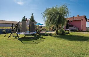 Stunning Home in Ozalj With 5 Bedrooms, Wifi and Outdoor Swimming Pool