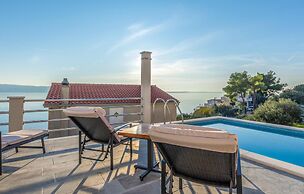 Awesome Home in Jesenice With 6 Bedrooms, Wifi and Outdoor Swimming Po