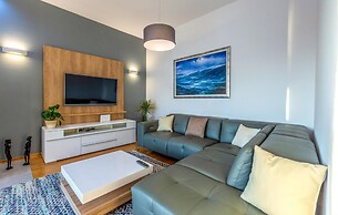 Awesome Home in Jesenice With 6 Bedrooms, Wifi and Outdoor Swimming Po