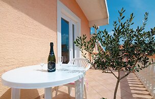 Amazing Apartment in Podgradina With 1 Bedrooms and Wifi