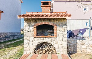 Amazing Apartment in Podgradina With 1 Bedrooms and Wifi