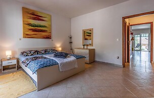 Stunning Apartment in Pavicini With Wifi and 1 Bedrooms