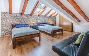 Awesome Home in Pula With Wifi and 2 Bedrooms