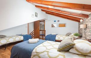 Awesome Home in Pula With Wifi and 2 Bedrooms