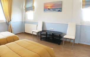 Awesome Home in Nea Makri With Wifi and 3 Bedrooms