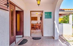 Beautiful Home in Kapelica With Wifi and 2 Bedrooms