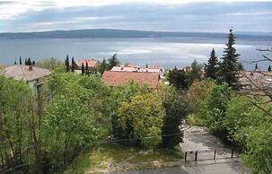 Beautiful Home in Dramalj With Wifi and 1 Bedrooms