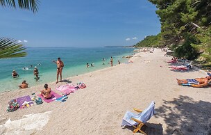 Stunning Home in Srinjine With Wifi and 4 Bedrooms