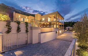 Beautiful Home in Plomin With Jacuzzi, Wifi and 1 Bedrooms