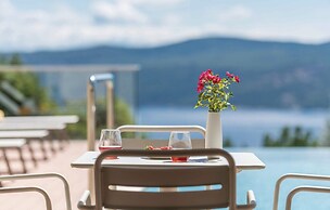 Beautiful Home in Plomin With Jacuzzi, Wifi and 1 Bedrooms