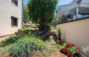 Beautiful Home in Njivice With Wifi and 2 Bedrooms