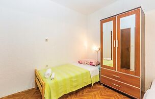 Beautiful Home in Njivice With Wifi and 2 Bedrooms