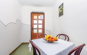 Beautiful Home in Njivice With Wifi and 2 Bedrooms