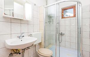 Beautiful Home in Njivice With Wifi and 2 Bedrooms