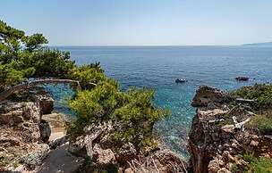 Awesome Home in Dingac With Wifi and 4 Bedrooms