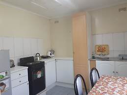 Beautiful 2-bedroomed Guest Cottage in Harare