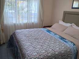 Beautiful 2-bedroomed Guest Cottage in Harare