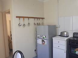 Beautiful 2-bedroomed Guest Cottage in Harare