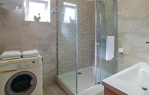 Awesome Home in Poljica Imotska With Wifi and 5 Bedrooms