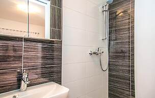 Awesome Home in Poljica Imotska With Wifi and 5 Bedrooms