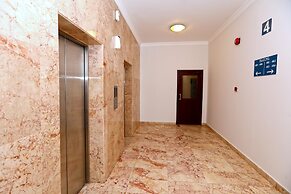 OYO 117 Al Jabriya Suites