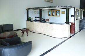 OYO 117 Al Jabriya Suites