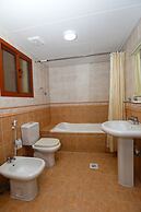 OYO 117 Al Jabriya Suites