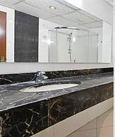 OYO 118 Revira Hotel