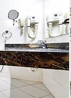 OYO 118 Revira Hotel