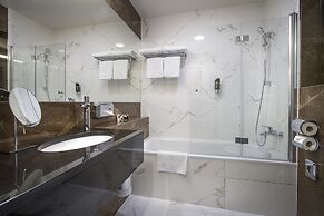 Hotel Essence