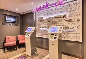 Premier Inn Edinburgh Cc Waverley