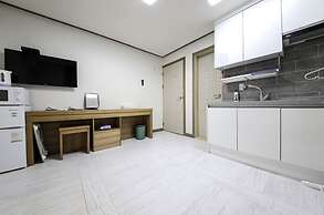 Daecheon 323 Condo