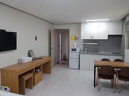 Daecheon 323 Condo