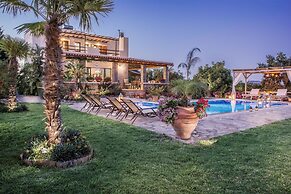 Chania Secluded Gem - Kallithea Private Pool Villa