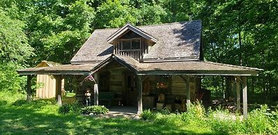 Circa 1850 Settlers Cabin