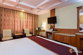 Golden Metro Hotel