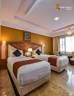 Golden Metro Hotel