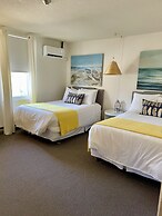 Paradise Inn On The Beach