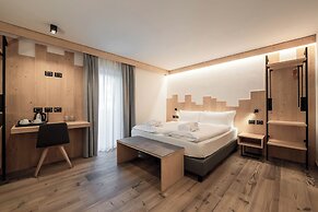 Spires Hotel