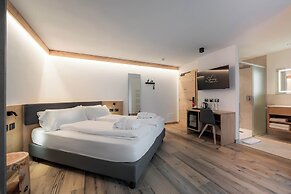 Spires Hotel