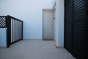 Phaedrus Living: Luxury Flat Protaras Sea View 9