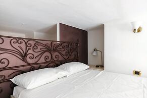 Milan Retreats Duomo Suites