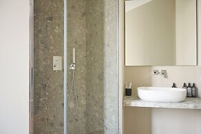 Milan Retreats Duomo Suites