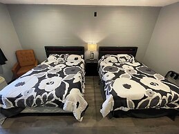 Guest Lodge