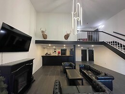 Guest Lodge