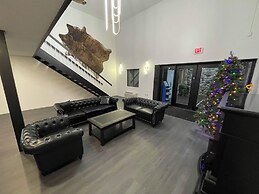 Guest Lodge