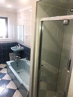 Arrochar Alps and Loch views