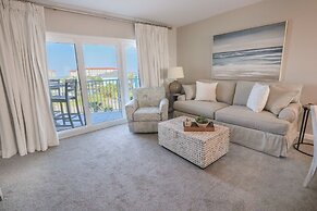 Seacrest 413 is a 2 BR Gulfside on Okaloosa Island by RedAwning