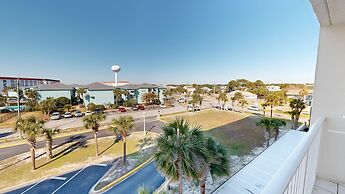Seacrest 413 is a 2 BR Gulfside on Okaloosa Island by RedAwning