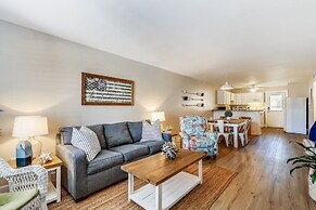 Venus 103 1 Bedroom Condo by Redawning